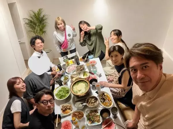 川崎麻世、妻特製の鍋料理を絶賛「皆んなどハマり」