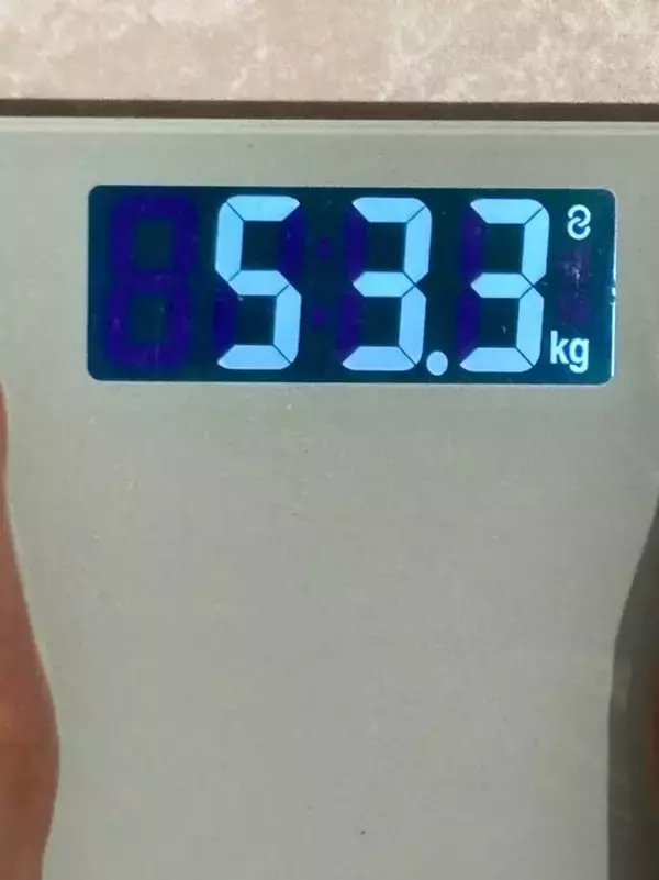 ナナちゃん、出産時より10kg減量した体重を公開「体型は全然ダメダメ」