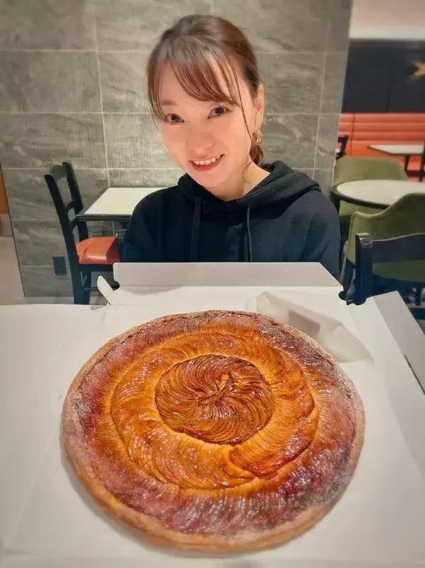 保田圭、故・服部幸應さんを偲び思い出の味を堪能「紅玉じゃなきゃダメなんだよ」