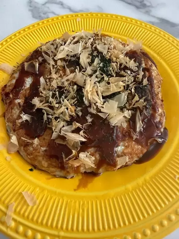 川崎麻世、妻が作ったお好み焼きを絶賛「何を作っても美味い」