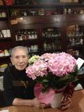 「川崎麻世、91歳で現役の母に感謝「元気でいてくれる母に心から感謝します」」の画像1