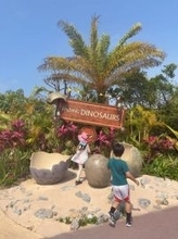 川崎希、家族で沖縄のテーマパークを満喫「貴重な体験になりました」