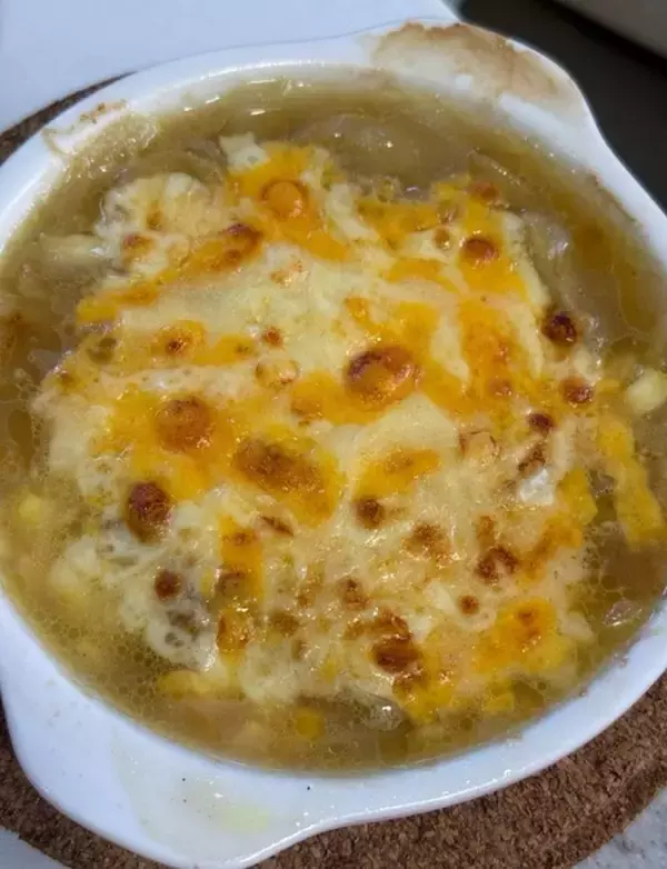 北斗晶、届いた大きな玉ねぎを使った手料理を公開「甘くて美味しかったよ～」