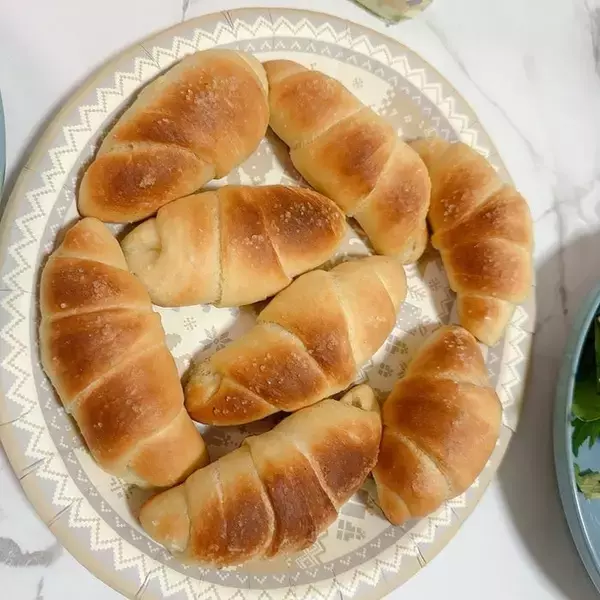 16歳の娘がクリスマスパーティに作ったパンに感激「周りがサクサクで中もっちりでめちゃ美味しい」