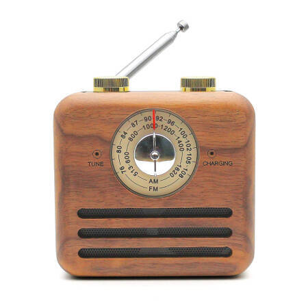 レトロなデザインが魅力的 ラジオも聴けるワイヤレススピーカー 18年7月26日 エキサイトニュース