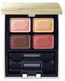 「2021年クリスマスコフレ特集！秋冬の旬顔メイクはお得なコフレで仕上げて♡」の画像6