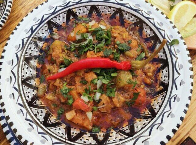 世界女子旅レポート「北アフリカ・チュニジア」～白と青の街並みから、幻想的なくすみカラーの街まで～