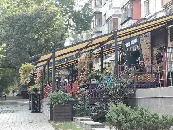 「まるでヨーロッパ!? カザフスタンの「アルマトイ」はおしゃれカフェも豊かな自然も楽しめる♡」の画像