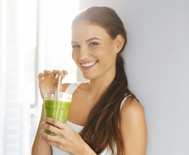 【SEO記事納品】飲むダイエット「グリーンスムージーの効果的な摂り方」