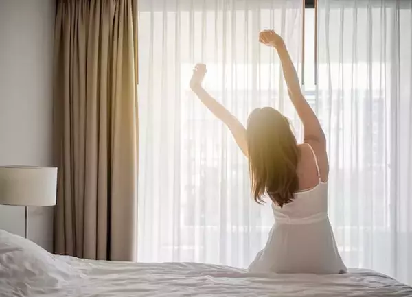 「生産性の低下も…！withコロナ時代特有の「名もなき疲れ」を乗り切る方法」の画像