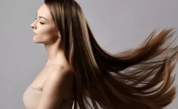 美顔ローラーだけじゃない。ReFa GINZAで見つけた「髪の常識」を変えるヘアケアアイテム