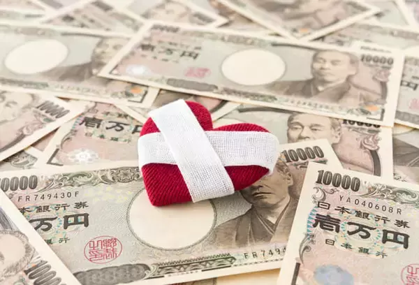 「【実体験】マッチングアプリで本気の相手は見つかるの？定番アプリの特徴や実際出会ったヤバイ人も解説！」の画像