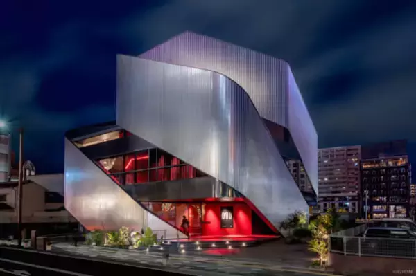 「大人が夏休みに行きたい魅惑のスポット「010 BUILDING」福岡で美食とエンタメ体験！」の画像