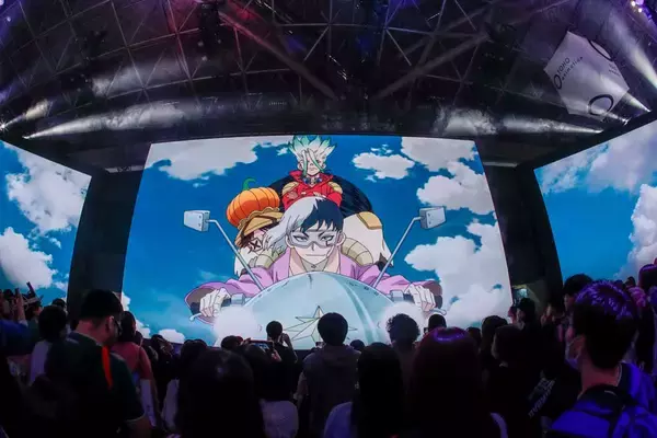 「【AnimeJapan 2026】TOHO animationブース、迫力のシアターやステージをレポート！」の画像