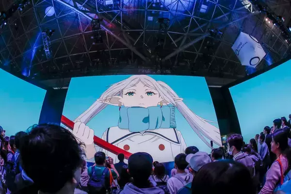 「【AnimeJapan 2026】TOHO animationブース、迫力のシアターやステージをレポート！」の画像