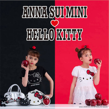 【ハローキティ】ANNA SUI miniらしく変身したキティのウェアがかわいい！