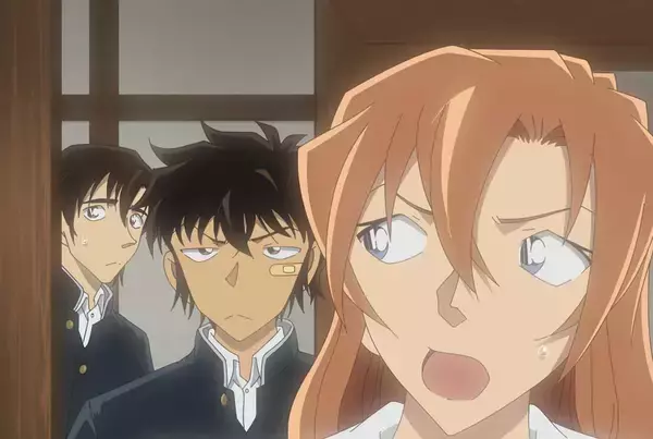 「『名探偵コナン』R165　被害者が残した不可解なメモに着目するコナン」の画像