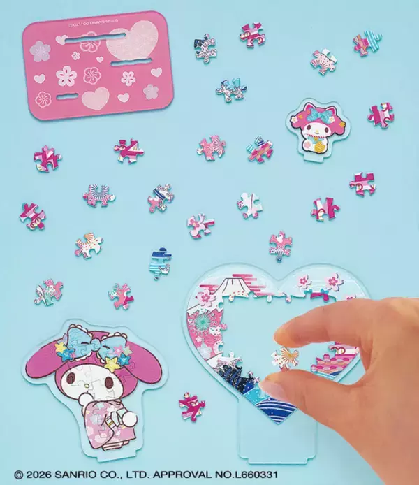 「キティやマイメロが着物姿に♪ 「サンリオ」ジグソーパズルがアクリルスタンドになった“アクスタパズル”が発売」の画像