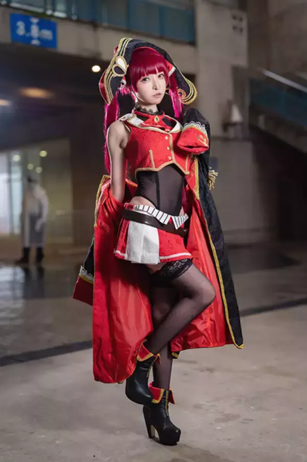 「【コスプレ】「宝鐘海賊団船長の宝鐘マリンですぅ～」人気レイヤー・まゆろんが可愛く出航【写真8枚】」の画像