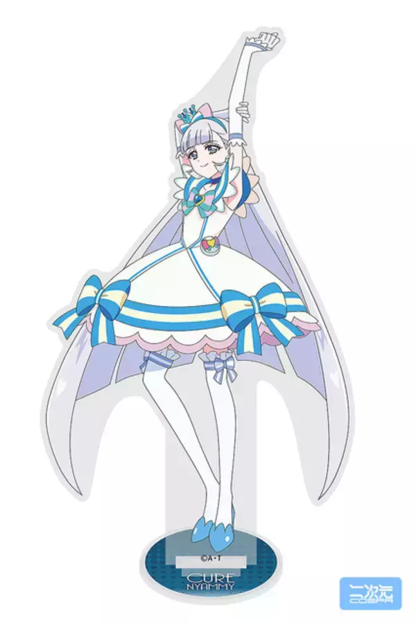 「「わんだふるぷりきゅあ！」キュアニャミー＆キュアリリアンの新グッズ登場♪  描き下ろしイラストのアクスタ、パスケース、Tシャツ」の画像