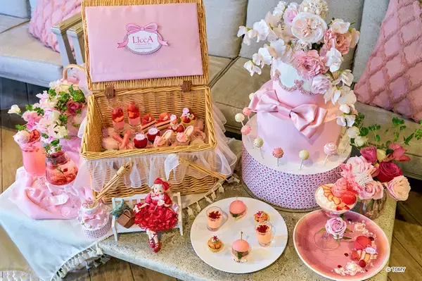 「「リカちゃん」 と「ザ ストリングス 表参道」が初コラボ！ かわいいロマンティックな世界観に浸れるティータイムにキュン♪」の画像