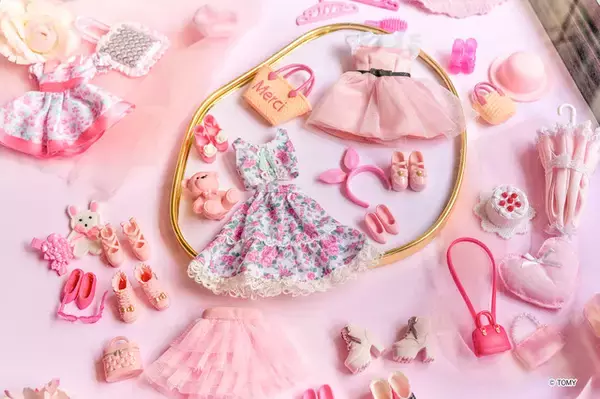 「「リカちゃん」 と「ザ ストリングス 表参道」が初コラボ！ かわいいロマンティックな世界観に浸れるティータイムにキュン♪」の画像