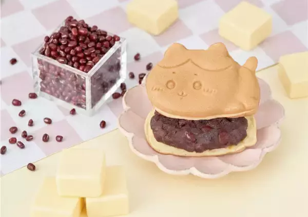 「ちいかわやハチワレの店員姿がかわいすぎる♪ 「ちいかわ焼き」愛知に初出店！ 名古屋限定のちいかわ焼きやグッズも」の画像