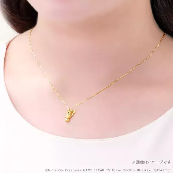 「「ポケモン」ピカチュウ・コイキング・メタモン・カビゴンを立体で表現！30周年記念のネックレス登場」の画像