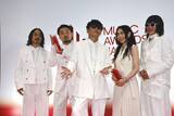 「サカナクション 8冠達成！レッドカーペット＆授賞フォト公開！ 「MUSIC AWARDS JAPAN 2026」で喜びのコメントも」の画像1