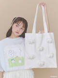 「ちいかわお顔バッグが可愛すぎる♪ ちいかわ×merry jenny 初コラボ！ ぬいぐるみトートやフリルTシャツのスペシャルコレクション登場」の画像4