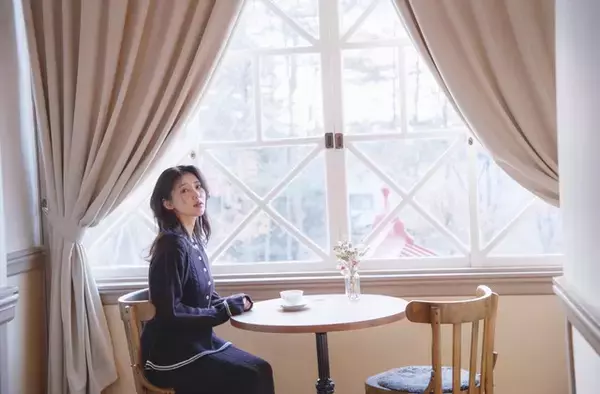 「「BanG Dream!」声優・志崎樺音、大胆なランジェリーカットも披露♪ 初の写真集が発売＆即重版決定！記念イベントレポ」の画像