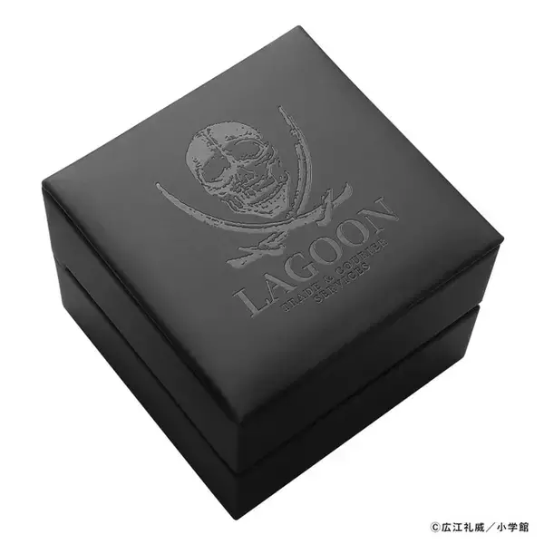「「BLACK LAGOON」25周年記念！ラグーン商会&ホテルモスクワ、ハードボイルドなクロノグラフ腕時計が登場」の画像
