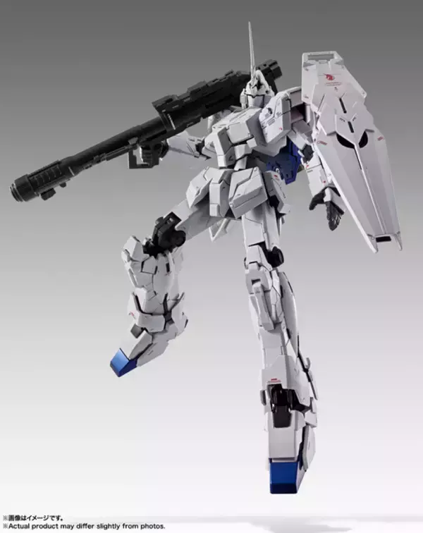 「ユニコーンガンダム限定フィギュア登場！ユニコーンモードからデストロイモードへと自由に変形が可能！」の画像