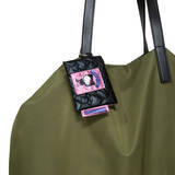 「ストリート風衣装がかっこかわいい！「サンリオ」キティ、クロミ、シナモンらがデザインされた「つやつやキルトポーチ」カプセルトイに登場」の画像5