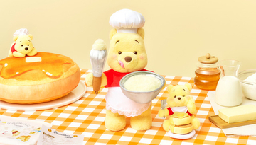 「くまのプーさん」8月3日は“はちみつの日”！コック帽をかぶったプーさんが超キュート♪とろ～りはちみつのパンケーキをテーマにした新コレクションが登場