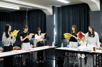 「スクールアイドルミュージカル」初演以来の“回転舞台”が復活―ラブライブ︕シリーズ15周年記念公演【稽古場オフィシャルレポ】