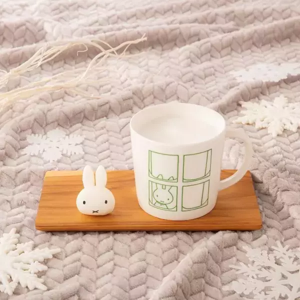 「「ミッフィー」と冬はぬくぬくしよっ♪ ミッフィー形のマシュマロをのせたココアやクラムチャウダーが期間限定登場【miffy cafe tokyo】」の画像