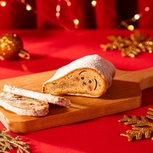 「ちいかわベーカリー」うさぎがシュトーレンになっちゃった…ってコト!? クリスマス限定セットが登場♪