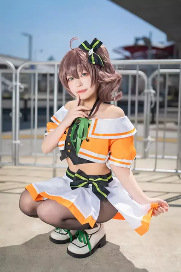 「【コスプレ】ホロライブ・夏色まつりが眩いほどにキュート！人気レイヤー・あまねみや【写真6枚】」の画像