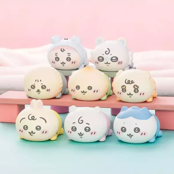 「「ちいかわ」ハチワレたちの赤ちゃん姿がバブかわ～☆ ぷっくりシールやハイハイフィギュアなどが登場」の画像