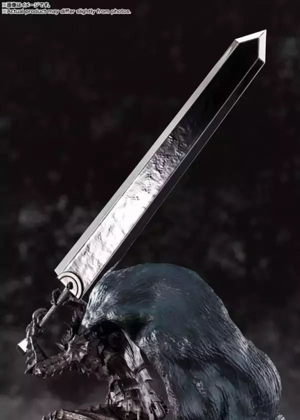 「「ベルセルク」狂戦士の甲冑を纏ったガッツをフィギュア化！―それは剣というにはあまりにも大きすぎた―」の画像