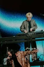 Creepy Nuts、世界最大級フェス「コーチェラ」でアニメ主題歌ヒット曲を披露　『マッシュル』『ダンダダン』『よふかしのうた』が世界の観客を魅了