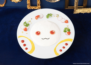 「まどマギ」キュゥべえ“僕と契約して、カフェにおいでよ！” まどか、ほむらが大人コーデで出迎えるカフェ開催