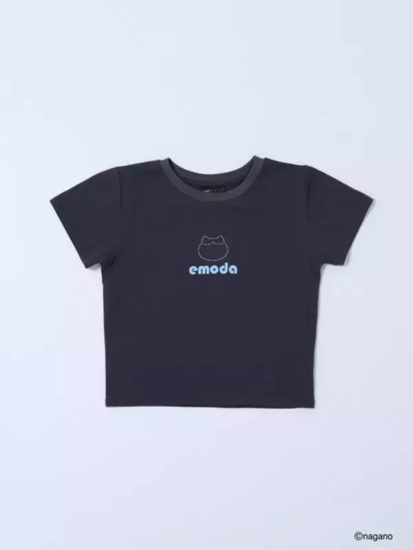 ちいかわのさり気ないシルエットがかわいい♪ 「ちいかわ」×「EMODA」コレクション登場！ トップスやデニム、バッグなど全5型EC先行販売