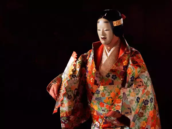 「「国宝」で歌舞伎に熱狂した人へ　挫折したダンサーが「静」の極致に挑む！本格能楽漫画の金字塔「シテの花」【おすすめマンガ手帖】」の画像