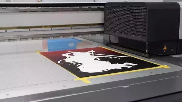 「“オレたちは妖精の尻尾だ！”「FAIRY TAIL」原作・真島ヒロの描き下ろし新作イラストも公開の「連載20周年記念版画展示販売会」 オリジナルグッズも多数登場」の画像