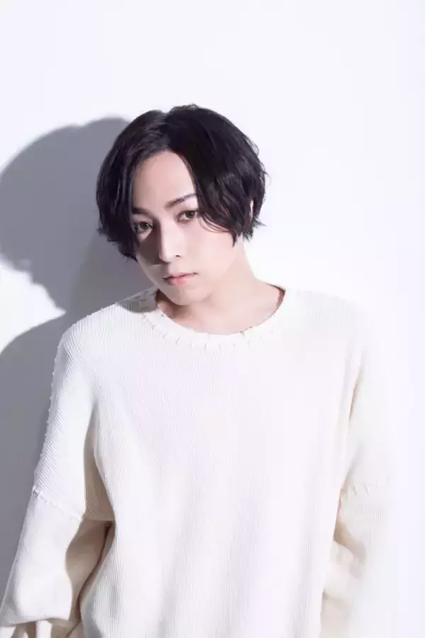 「「何かある…？」「うたプリ」QUARTET NIGHT声優4人が意味深集合！ “ライブ衣装”チラ見えにファンざわつく」の画像