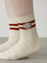 「ワンピース」チョッパーの刺繍入り靴下が可愛すぎる！「靴下屋」コラボソックスが登場