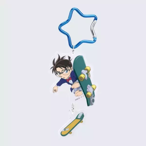 コナン＆スケボー、灰原＆APTX4869のアクリルチャームがかわいい♪ 「名探偵コナン」星型カラビナ付きのキーホルダー登場