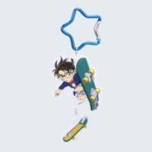 コナン＆スケボー、灰原＆APTX4869のアクリルチャームがかわいい♪ 「名探偵コナン」星型カラビナ付きのキーホルダー登場